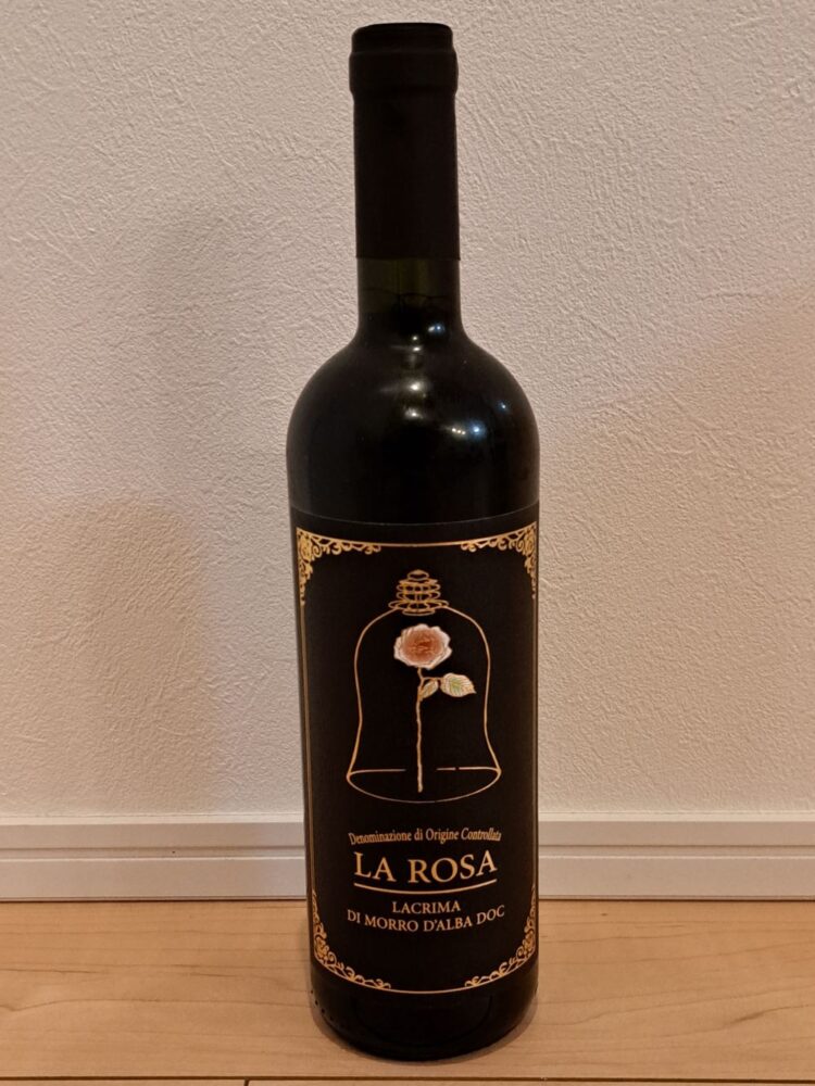 ラ・ローザ・ラクリマ・ディ・モッロ・ダルバ　テヌータ・マッテイ 2020年のボトル